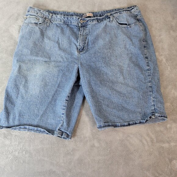 Faded Glory Pants - Faded Glory Womens Shorts 24W Plus Medium Blue Denim Wash Zip Fly SHO13E